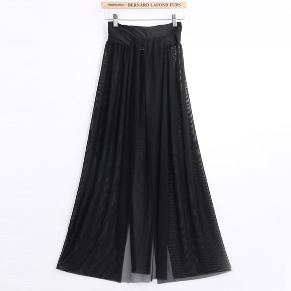 NEW! Beach Cover PINK Skirt One Size - Picture 3 of 7